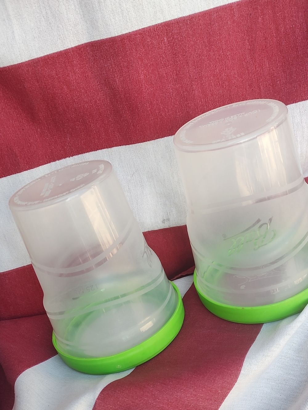 Ball/Tubber Ware Small Containers - Picture 5 of 7